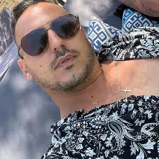 modern minimalist house facade