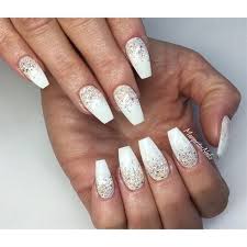 Nageldesign Ballerina Ballerina Nageldesign Weisse Acrylnagel Glitter Nageldesign Goldene Nagel