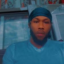 Marlon Matthews🇯🇲 (@unrulythug)