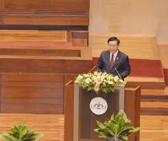 Chủ tịch vương đình huệ khẳng định, đây vừa là vinh dự, vừa là trọng trách nặng nề đối với cá nhân mình và nguyện sẽ cống hiến hết sức mình với sức mạnh tổng hợp to lớn đó,chủ tịch quốc hội tin tưởng rằng quốc hội việt nam khóa xv sẽ hoàn thành tốt nhiệm vụ mà đảng và nhân dân giao phó. Chá»§ Tá»‹ch Quá»'c Há»™i VÆ°Æ¡ng Ä'inh Huá»‡ Táº­p Trung Cao Ä'á»™ Hoan Thanh Nhiá»‡m Vá»¥ Phat Triá»ƒn NÄƒm 2021 Ä'ai Phat Thanh Va Truyá»n Hinh Nghá»‡ An