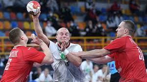 Handballer synonyms, handballer pronunciation, handballer translation, english dictionary definition of handballer. Warum Die Deutschen Handballer So Schlecht Wie Nie Waren Und Es Dennoch Hoffnung Gibt Stern De