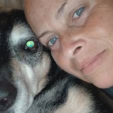 Once I go to your house 🏡 and I gotta smoke outside I'm not ever coming  back🤣