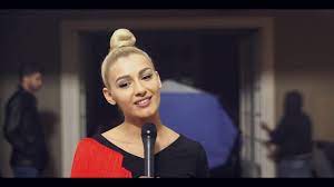 (c) & (p) 2016 mediapro music entertainment streaming & download albumul. Alina Eremia De Ce Ne Indragostim Making Of Video Youtube