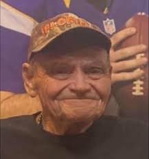 It is with profound sadness that the family of Dennis Danielson announce  his passing at Birchwood Terrace Nursing Home, with family by his side.  Dennis was born March 7th, 1932 and would