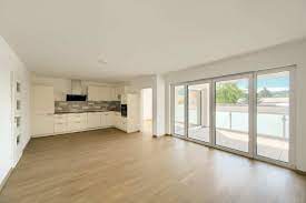 Der durchschnittliche kaufpreis für eine eigentumswohnung in heilbad heiligenstadt liegt bei 2.073,99 €/m². 3 Zimmer Wohnung Zu Vermieten Oststrasse 6 37308 Heilbad Heiligenstadt Eichsfeld Kreis Mapio Net