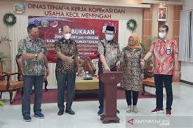 Kota purwokerto adalah ibu kota kabupaten banyumas, jawa tengah, indonesia. Bupati Banyumas Kegiatan Job Fair Virtual Harus Digiatkan Jurnal Sumatra