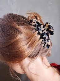 Turtle Story Hair Jaw Large Size Handmade From Italian Cellulose Acetate Tortoiseshell Tokyo Light Clip Hairstyles Hair Jaw Aesthetic Hair