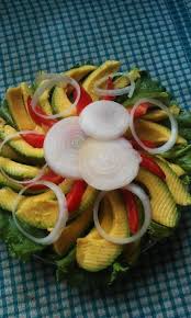 Ajouter ensuite le maïs, des oeufs durs, de la mayonnaise, sel et poivre. Recettes De Salades Et Hors D Åuvres Le Regal Gourmand