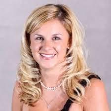 Stacy Olsen's Instagram, Twitter & Facebook