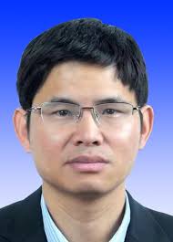 非独立同分布数据下层次化Sinkhorn 距离聚类联邦学习算法