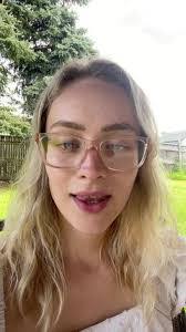 Cassie Barry's Instagram, Twitter & Facebook