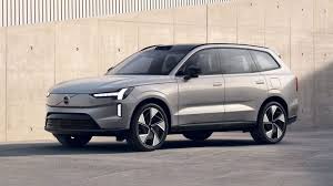 Volvo EX90 – Car Body Design