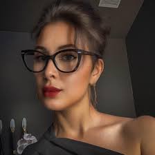 Shannon McRandle is Mara Jade