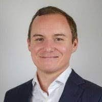 Warren Cathcart's Instagram, Twitter & Facebook