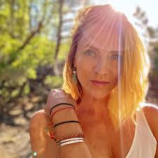 Serena Kelley's Instagram, Twitter & Facebook