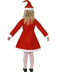 Scarica questo foto gratis su uomo anziano vestirsi da babbo natale e scopri oltre 6 milioni di foto d'archivio professionali su freepik. Vestiti Da Babbo Natale Bimba Costumi Di Mamma Natale Funidelia