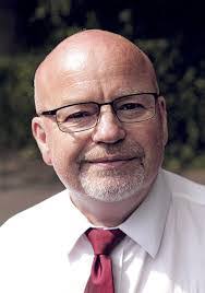 Karen Blacker's Instagram, Twitter & Facebook