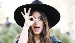 Andrea Molano (@AndreaMolano17)