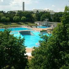 Schauen sie sich bewertungen und fotos von 10 freizeitaktivitäten & spielen in frankfurt am main, hessen auf tripadvisor an. Stadionbad Morfelder Landstr