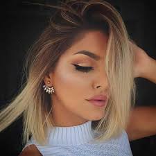 Short hair is sassy and fun, not just practical for those humid summer months! Jessica Alba Short Blonde Hair Color Short Blonde Hair Short Hair Styles Short Hair Color