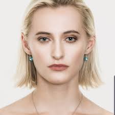 Model Ali Richardson made this look...