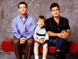 Two and a half men: Two And A Half Men Staffeln Und Episodenguide Us Sitcom Netzwelt
