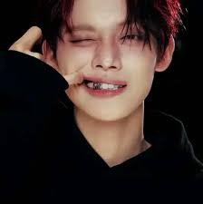 things na nawawala sakin sa room 1.ballpen 2.pasensya