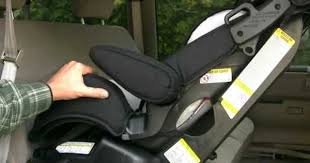 How To Install A 3 In 1 Childs Car Seat From Canadian Tire Car Seats Child Car Seat Canadian Tire