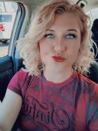 How many women struggle with fitting exercise into their day/week?