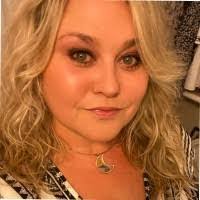 Tracey Capps's Instagram, Twitter & Facebook