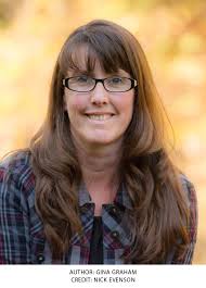 Gina Graham's Instagram, Twitter & Facebook