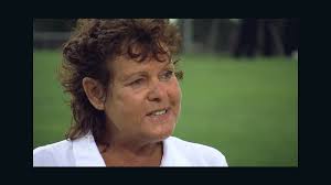 Barty knew she wanted to pay tribute to evonne goolagong cawley, who 50 years ago became the first indigenous australian woman to win a wimbledon title. Evonne Goolagong Defying Prejudice To Become A Star Cnn