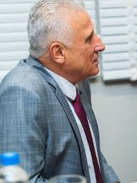 Não foi só Manecão! Foi um ginásio de esportes, uma quadra de areia, uma  praça, academia ao ar livre, pavimentação com paver em todo estacionamento  do Campo Municipal, troca de todo o