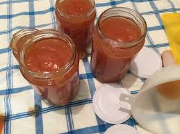 Alla fine delle due ore frullatele in modo che non restino pezzi grandi. Marmellata Di Mele Cotogne