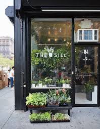 Pin By Ann Dade On Flores Flower Shop Design Boutique Store Front Store Design Interior