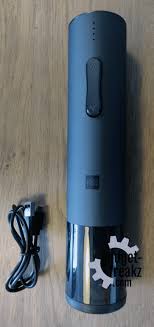 Its worm makes it quite unique and gives it an amazing performance. Xiaomi Huohou Wine Bottle Opener Review Gadget Freakz Com