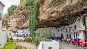 Maybe you would like to learn more about one of these? Setenil De Las Bodegas El Pueblo Que Nacio Bajo Las Rocas