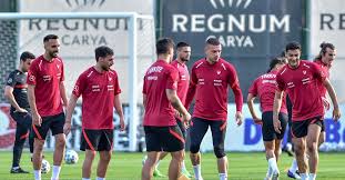 Euro 2020'de yer alacak olan a millî takım'ımızın turnuva öncesinde antalya'da yapacağı kampın aday kadrosu belli oldu. A Milli Takim In Almanya Kampi Basliyor Fotomac