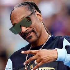 We are excited to welcome SNOOP DOG, Dr. DRE, and WARREN G Official DJ  DJJAM !! 🔥 TOMORROW Friday 22nd November at Illuzion for the famous  Notorious Friday!! Who's ready for the