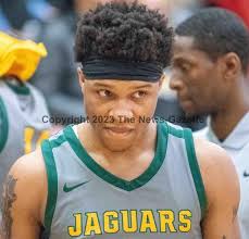 PHOTO GALLERY: NJCAA Division II Tourney: DACC vs. Macomb (Mich.)