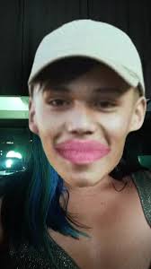 Vanessa Lynne Reyes (@vanessalynnereyes)