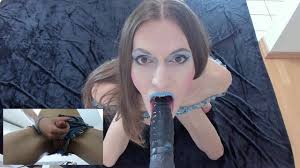 Hot Tranny Lipstick Blowjobs | Anal Dream House