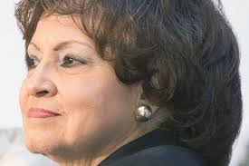 Adrienne Sheehan's Instagram, Twitter & Facebook