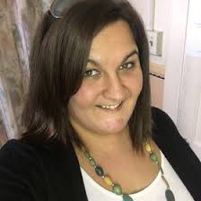 Danielle Burroughs (daniburroughs)