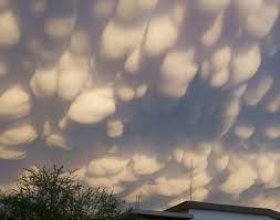 Mammatus clouds appears in the sky of berlin, germany watch also on the channel snowy hills! Ù…Ù† Ø¹Ø¬Ø§Ø¦Ø¨ Ø§Ù„Ø·Ø¨ÙŠØ¹Ø© Ø³Ø­Ø¨ Ø§Ù„Ù…Ø§Ù…Ø§ØªÙˆØ³ Ø§Ù„ØºØ±ÙŠØ¨Ø© Ø§Ù„Ø´ÙƒÙ„ Ø¢ÙØ§Ù‚ Ø¹Ù„Ù…ÙŠØ© ÙˆØªØ±Ø¨ÙˆÙŠØ©