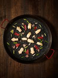 Es de sencilla cocción y muy sabroso. Arroz Negro Con Chipirones Fueradeserie Gastro Expansion Com