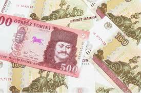 However, a 1% fee is incurred each time you use the instant transfer feature, with a minimum of $0.25 and a maximum of $10 taken from the transferred funds. Hungarian Central Bank Enables Instant Transfers Pymnts Com