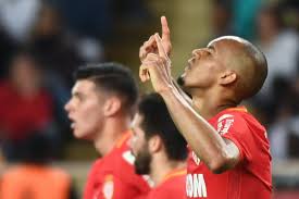 It is the sort of pass that gary neville believes sets fabinho apart. Squawka Football On Twitter Fabinho For Monaco In Ligue 1 In 2017 18 Most Passes 1 980 Most Tackles Won 112 Most Aerial Duels Won 99 On His Way To The Premier League Https T Co Bpqjeu9tjw