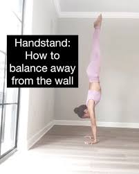 Yoga Daily Practice On Instagram Follow Learnwithmehdi Train Your Body With Cathymadeoyoga Most Of The Comments And Dms I Rec Handstand Workout Yoga