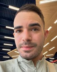 Influenciador digital de 21 anos morre de pneumonia grave em Teresina